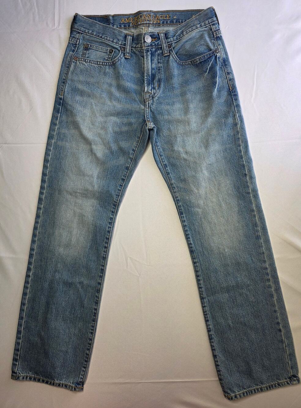 vintage American Eagle Original Straight light-wash denim jeans Size 28/30